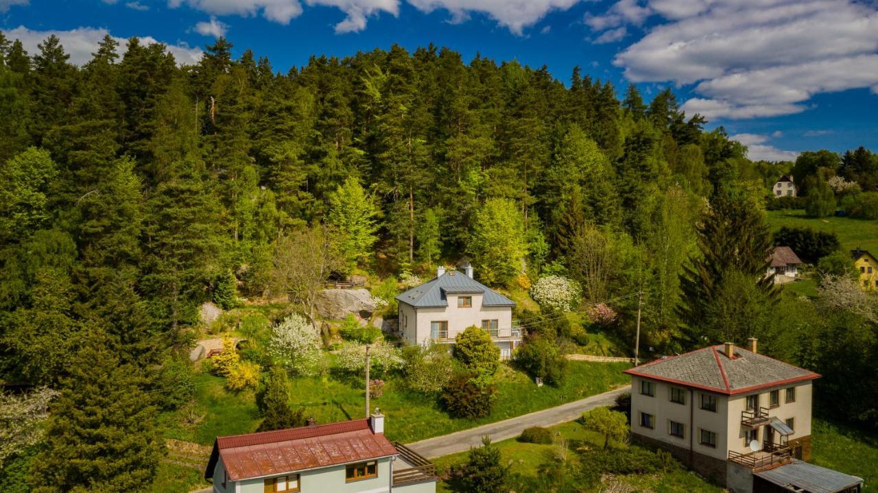 Apartman Pod Skalou V Ceskem Raji Besedice Kültér fotó